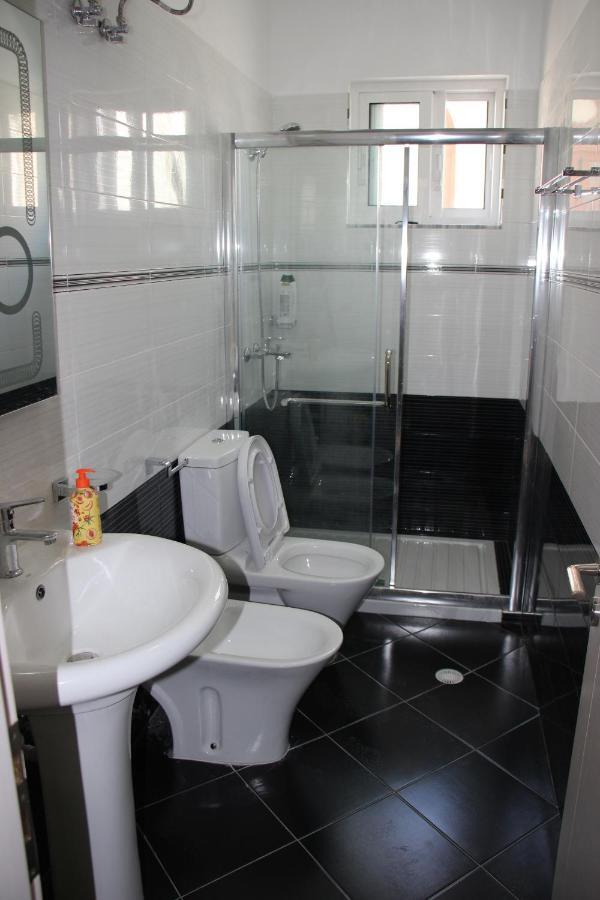 Ballo Apartments Gjirokastra Kültér fotó